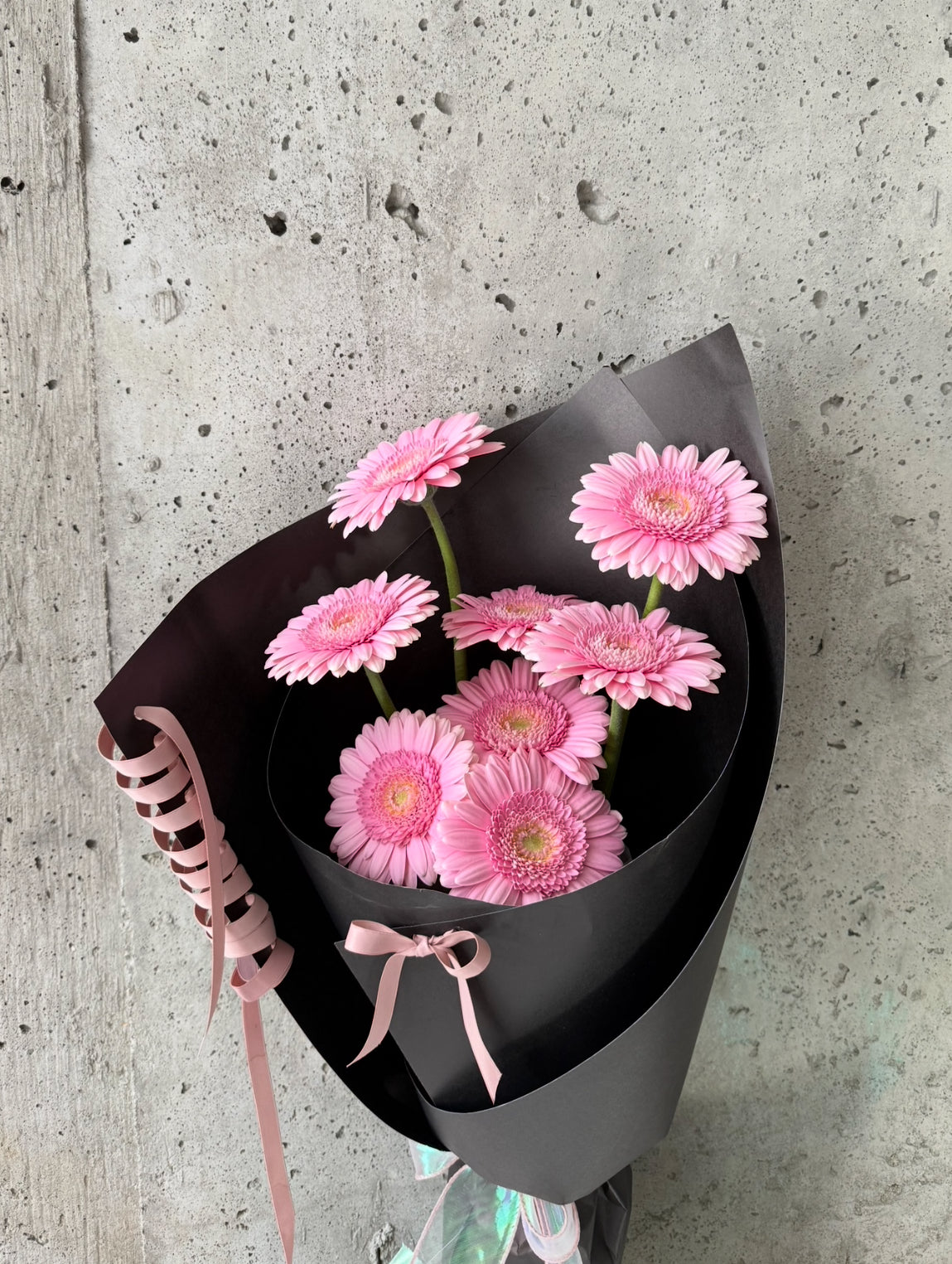 Ribbon Gerbera Bouquet