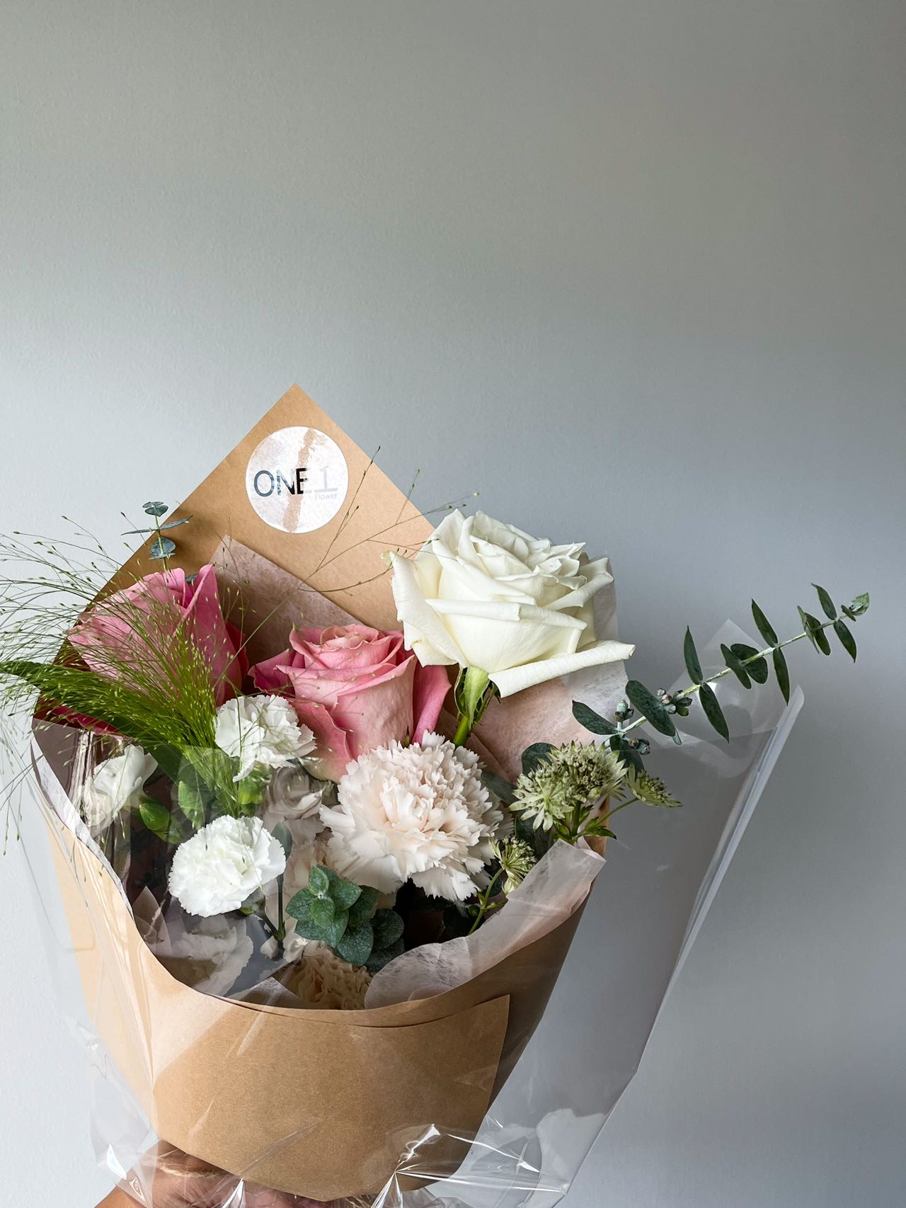 One1 (Small Bouquet)