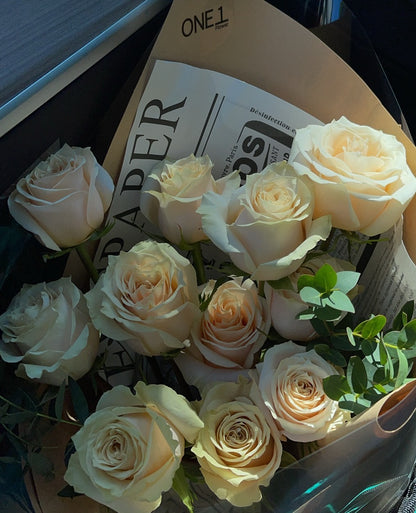 11 Champion Rose Bouquet