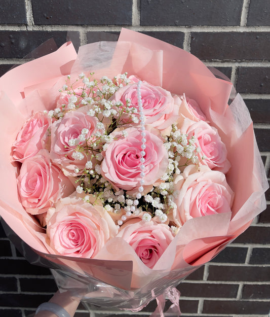 One Dozen Pink Roses