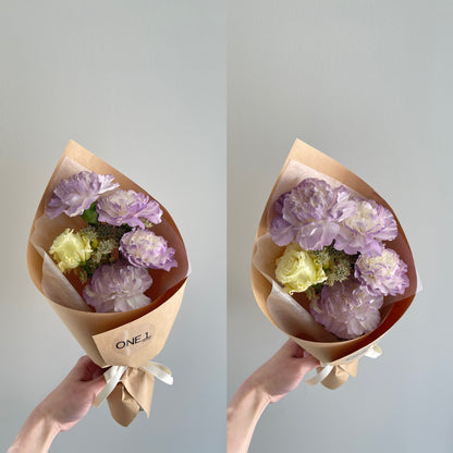 Mini Carnation Bouquet (purple)