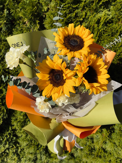 “VanGogh” Sunflower Bouquet